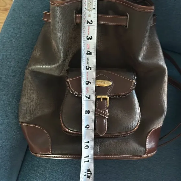 Liz Claiborne leather brown backpack - Image 2