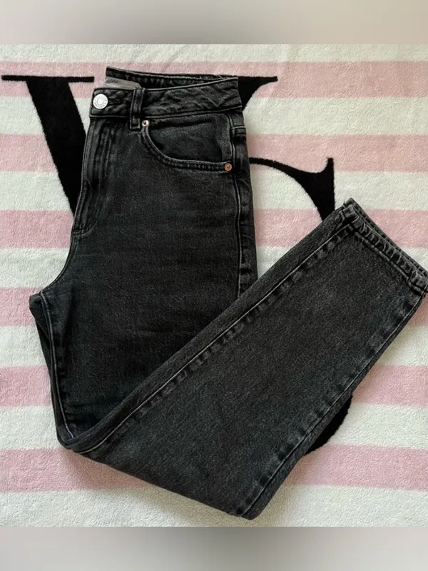 Garage Black Mom Jeans Size 3 waist 26 Grunge Y2K - Image 2