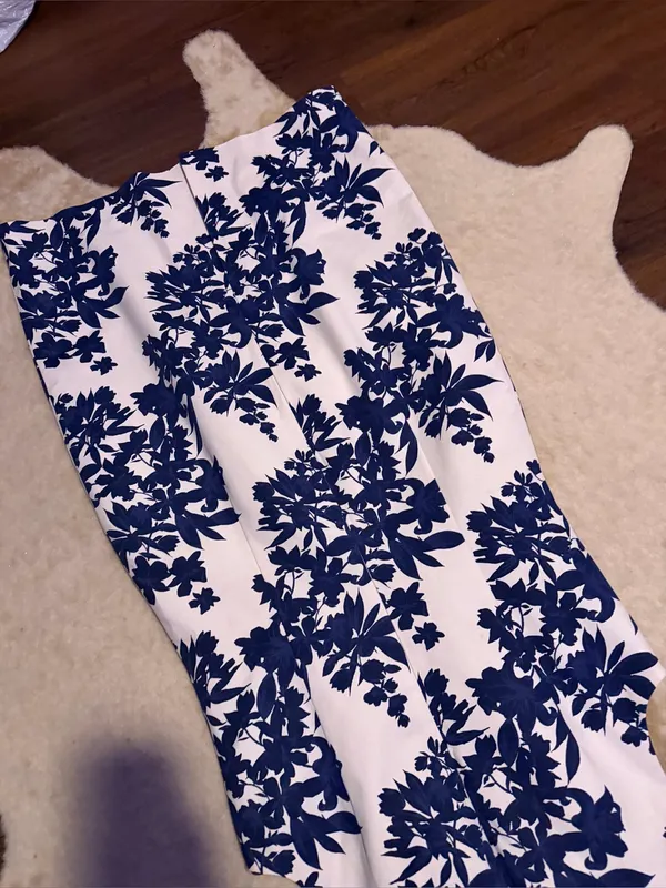 Hobbs London floral white blue shift dress $348 party formal classic fall - Image 8