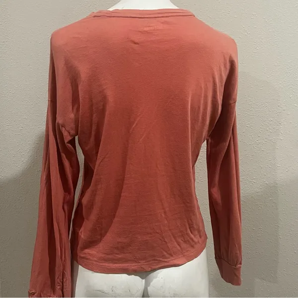 Hollister coral long sleeve top tshirt - Image 5