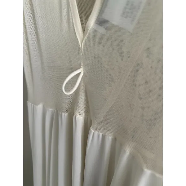 FLORA NIKROOZ Nightgown Coquette Fairy Large Maxi Chemise Dress Cream Lace Mesh‎ - Image 5
