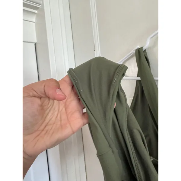 Aerie green scoopneck one‎ piece swimsuit size large - Image 5