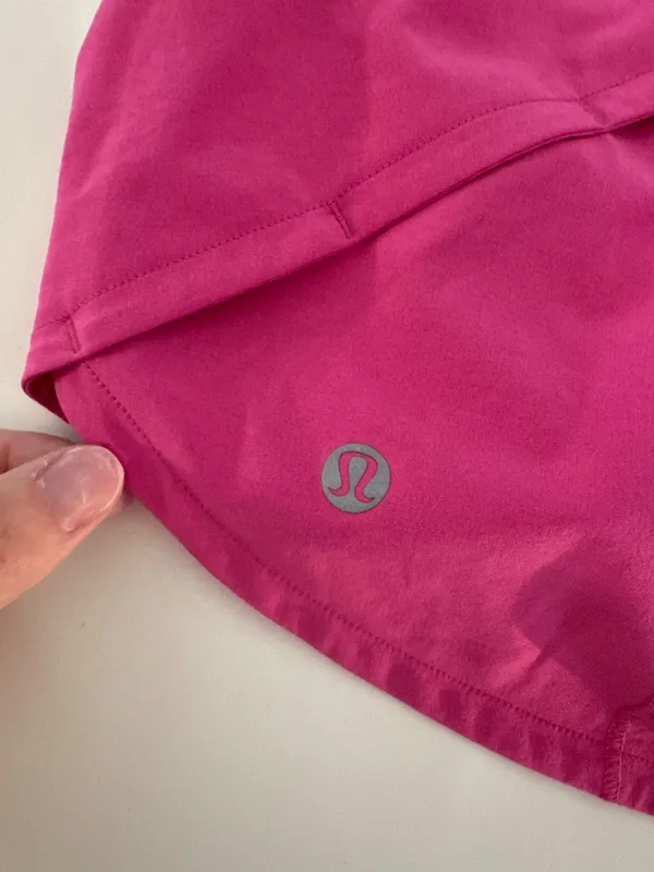 Lululemon Shorts Hotty Pink Hot 2.5" - Image 4