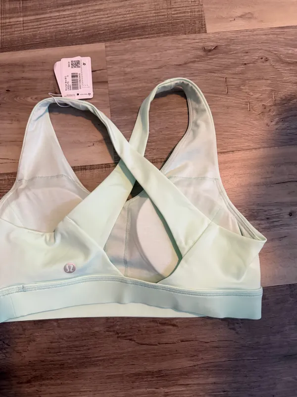 Lululemon Envital Bra B/C Mint Moment Size 6 NWT - Image 2