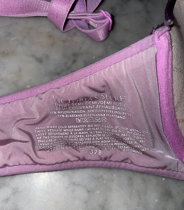 Victoria's Secret 32B bra - Image 2
