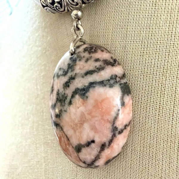 Sterling Silver Rhodonite Pendant Necklace w Freshwater Pearls - Image 3