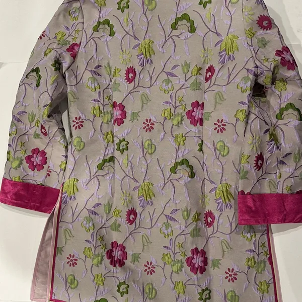 YUE‎ HWA Coat - Image 8