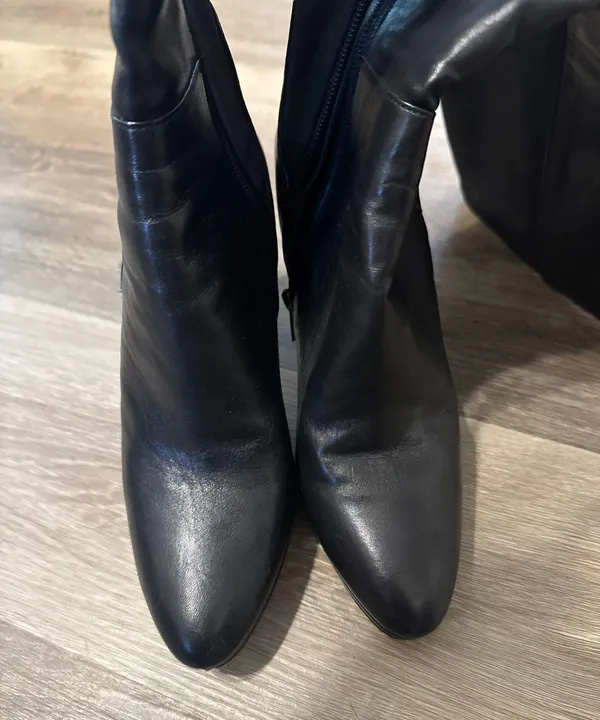 White House | Black Market Boots - Image 5