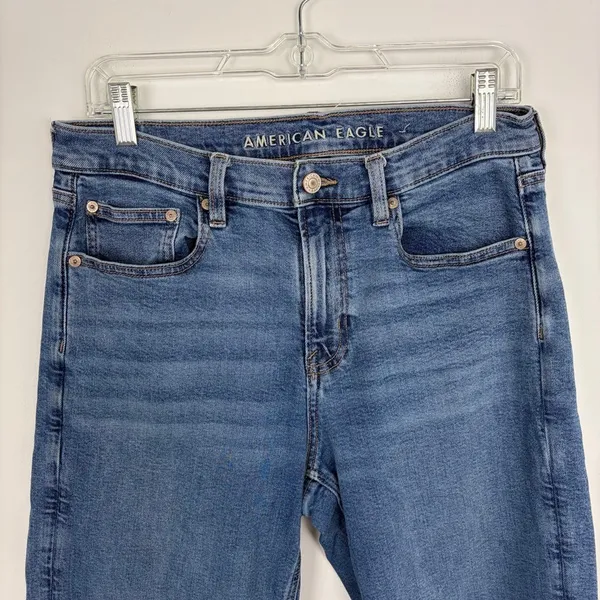 American Eagle Stretch 90s Straight Jean Medium Wash High Rise Classic Size 10 - Image 3