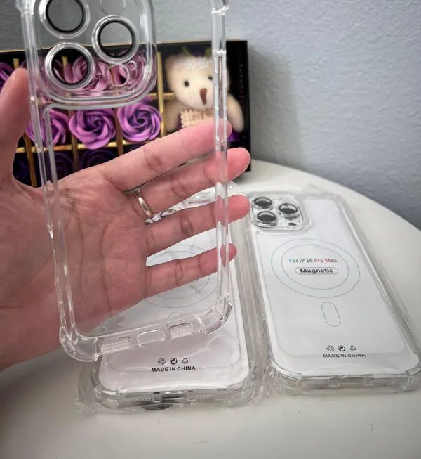 Iphone 16 pro max Clear Case Acrylic New - Image 2