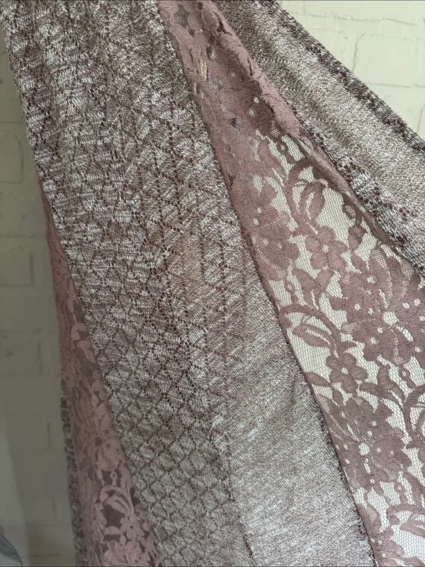 Umgee long vest Sleeveless Lace Panel in Mauve brown medium - Image 4