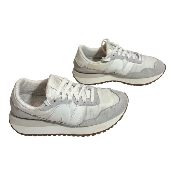 New Balance 237 Women's White and Light Gray Retro Runner Sneakers - Image 3