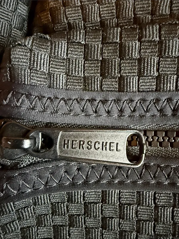 Herschel Supply Company Nova Mini 9L Quilted Brindle Backpack Black - Image 4