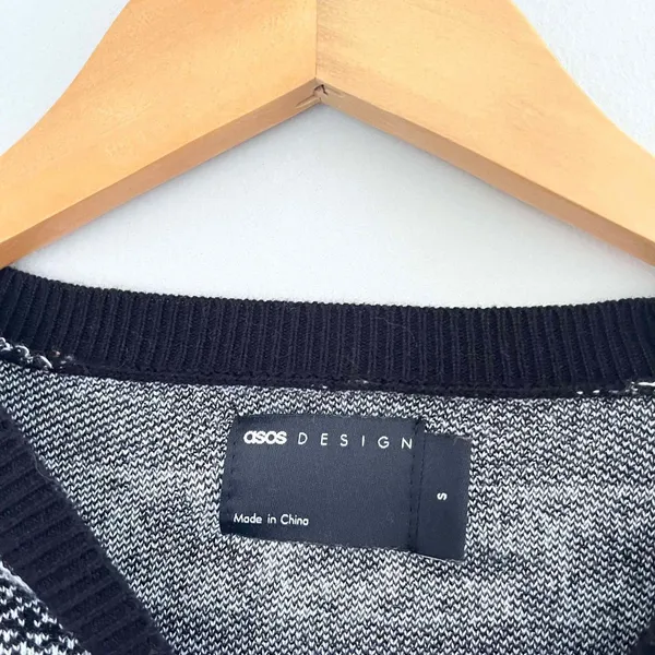 ASOS Design Knitted Fairisle Sweater Winter Christmas Print Size Small - Image 3