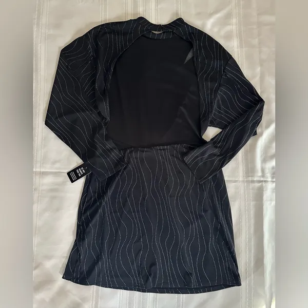 Express Chic Black Open-Back Dress - Image 6