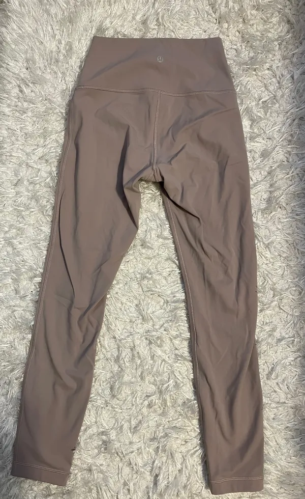 Lululemon Wonder Under Leggings 25” - Image 2