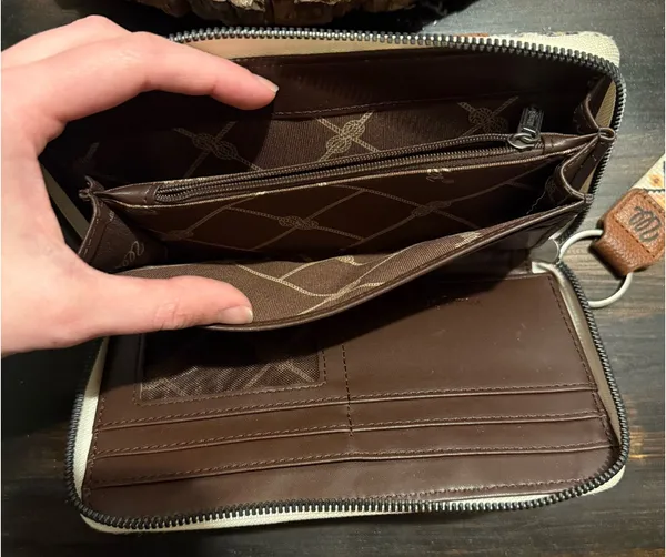 Wrangler Wallet - Image 4