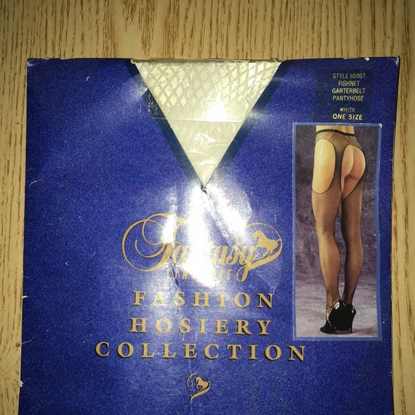 New Sexy White Fishnet Garterbelt Pantyhose 5’-5’9 - Image 3