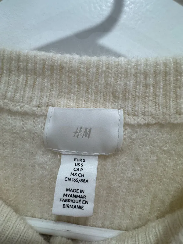H&M Cardigan Sweater bows size S - Image 3