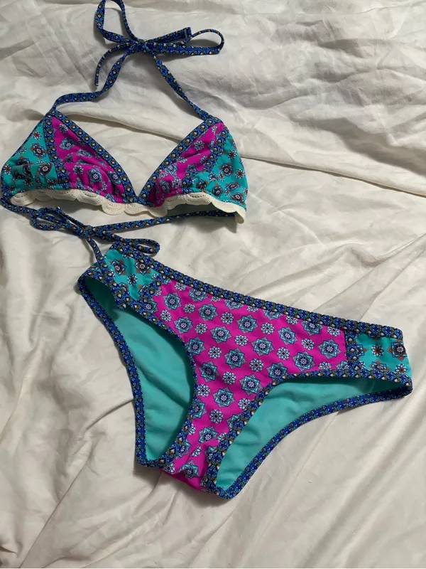 Pink Turquoise Blue Geometric Crochet Trim Triangle Bikini Set Size M Boho Y2K - Image 2