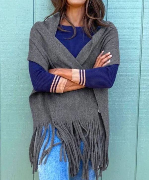 Lucky Brand Gray Fringe Scarf - Image 2