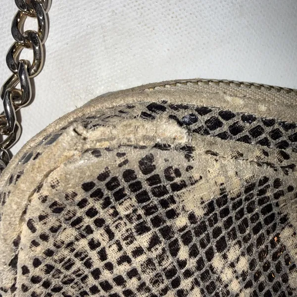 Michael Kors Snakeskin Handbag/Cross body Purse‎ Good Condition. - Image 10