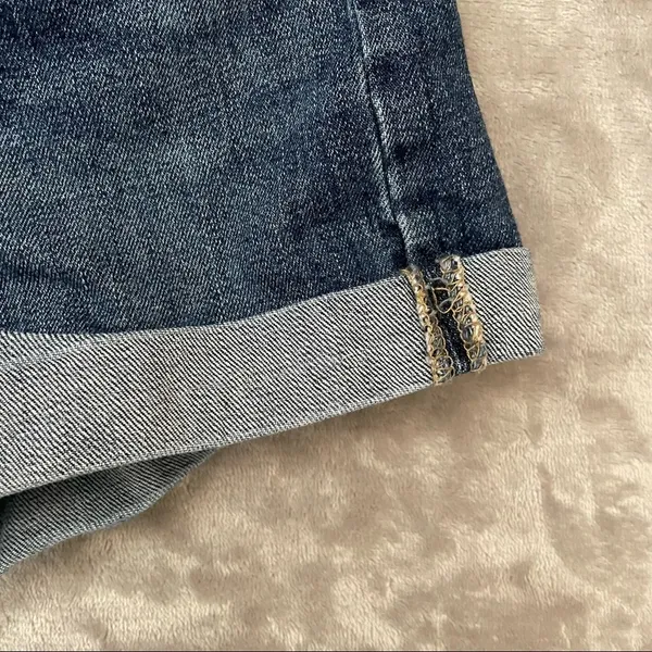 Old Navy Hi-Rise Super‎ Slim Pockets Women’s Size 0 Jean Shorts Casual Denim - Image 4