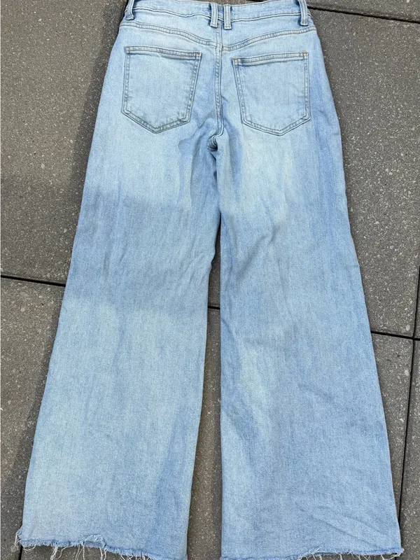 MNG Mango Size 4 Light Wash Wide Leg Jeans Raw Frayed Hem - Image 3