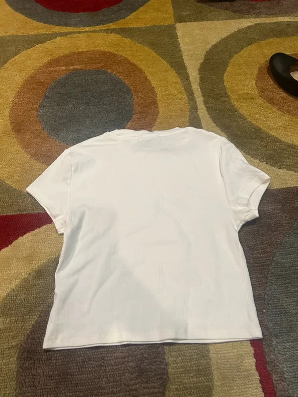 The Rolling Stones Band Tee Shirt White Ribbed Cropped Intentionally Faded Small - Image 4