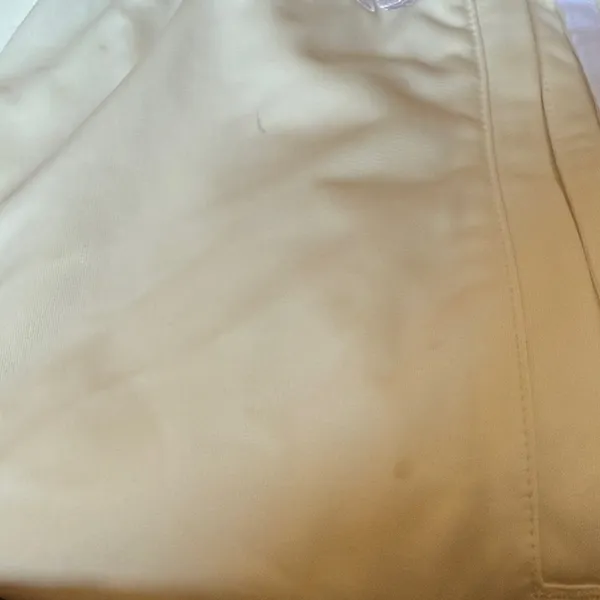 NWOT adidas Cream Track/Jogger Pants with ICONIC Side Stripes Size Medium - Image 8