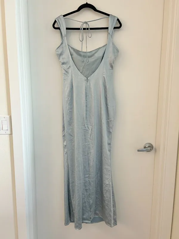 Meshki Backless Satin Maxi Dress in Ice Blue Bridesmaid Wedding Party Size L NWT - Image 7