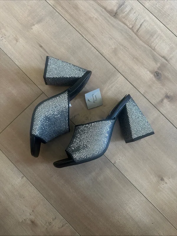 NWT A New Day Women's Vira Mule Heels Silver Shimmer Shiny Sz 6 - Image 4