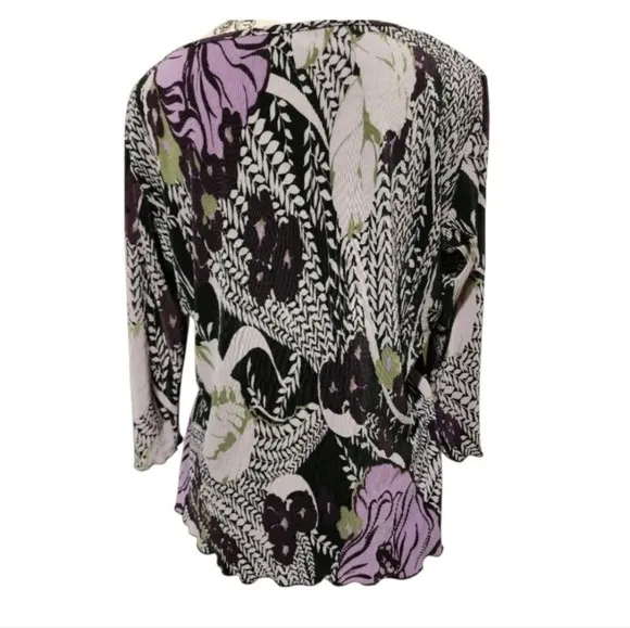 Dress Barn Purple Floral Blouse Size Large - Image 2