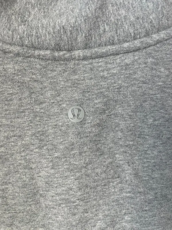 Lululemon Know Your Angles Poncho Cropped Pullover Grey Medium - Image 5