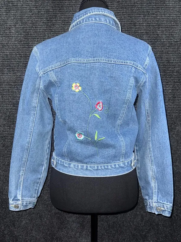 Vintage Denim Jacket Womens Small Floral Embroidery Boho Cottagecore 90s y2k - Image 2