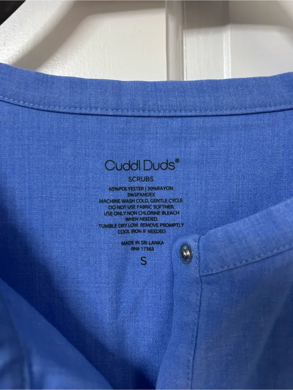Cuddl Duds Women's Royal Blue Short Sleeve Scrub Top - Image 3