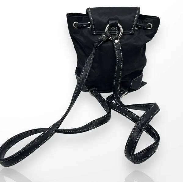 00s GUESS Vintage Black Drawstring Backpack - Image 5