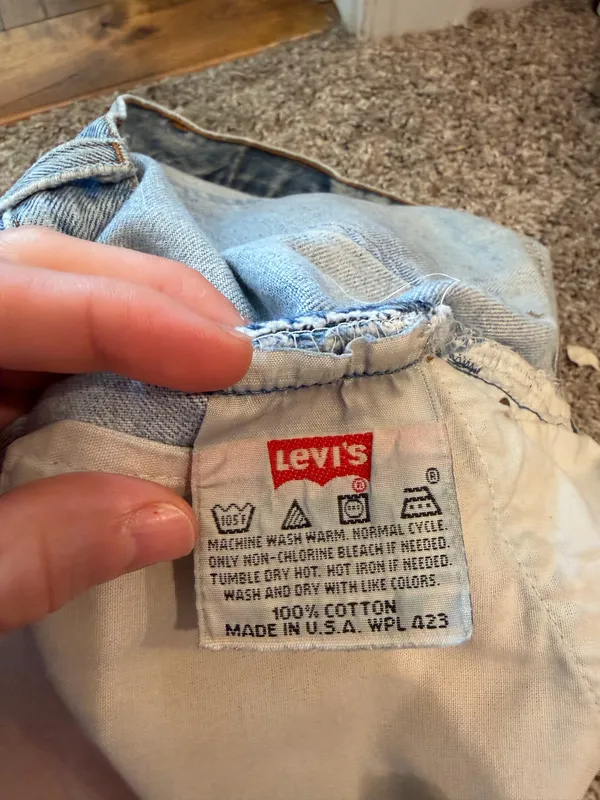 Levi’s Shorts Vintage - Image 4