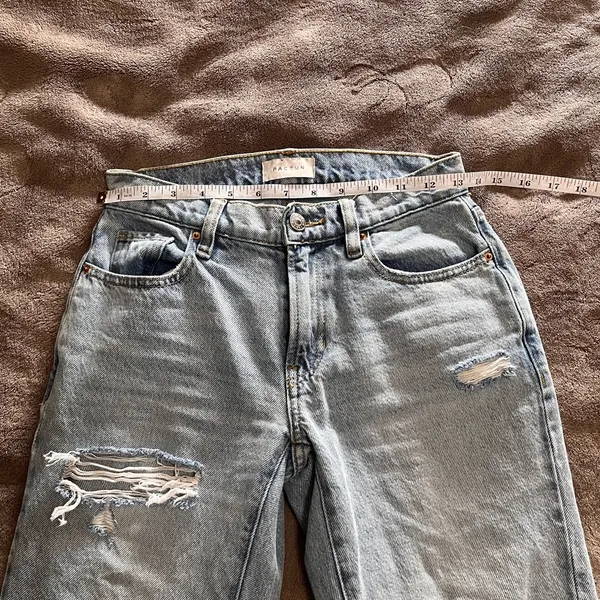 PACSUN Distressed Lightwash Denim Jeans 90’s Straight Women’s Sz 23 EUC - Image 7