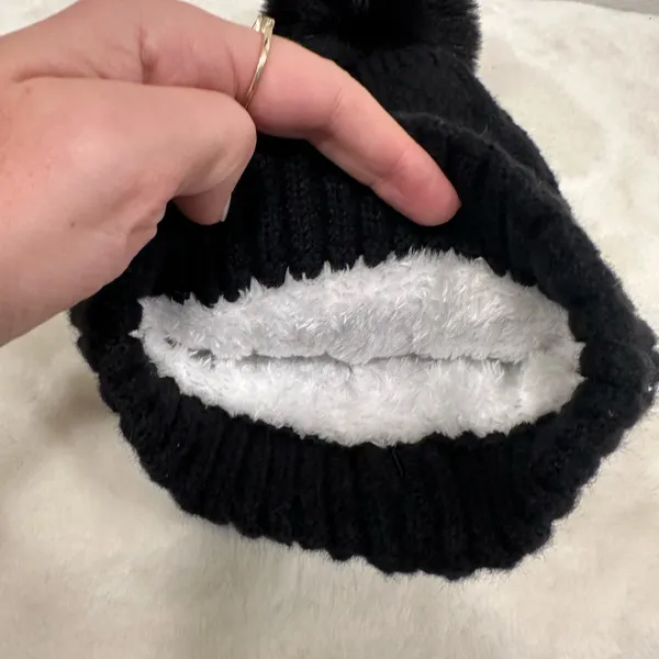 Detroit Lions football nfl Black Pom-Pom Beanie hat! - Image 3