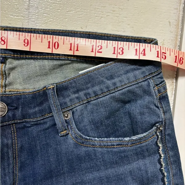 Driftwood Women’s Audrey Jeans w/ Embroidered Leg Sides Size 29 Straight Stretch - Image 4