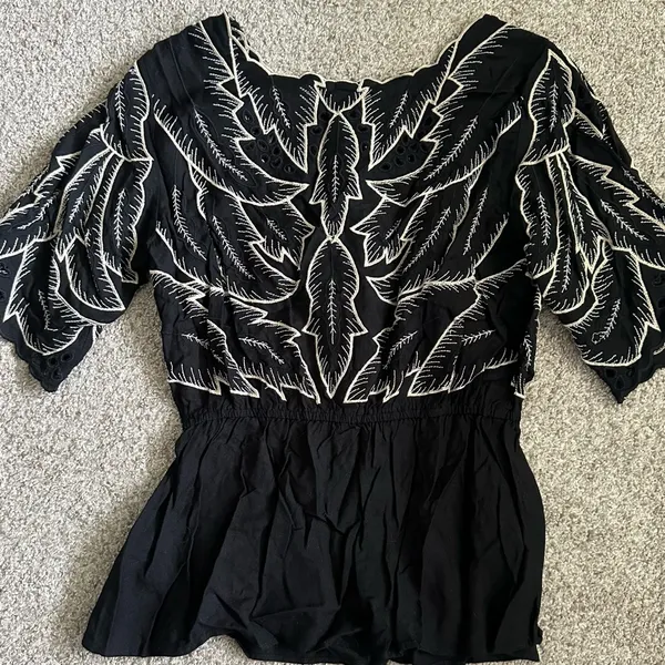 Maple Anthropologie Odd Rubies Embroidered Peplum Top - Image 7