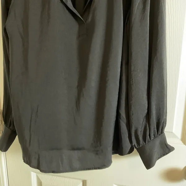 Banana Republic Womens Black Size large Blouse - Image 5