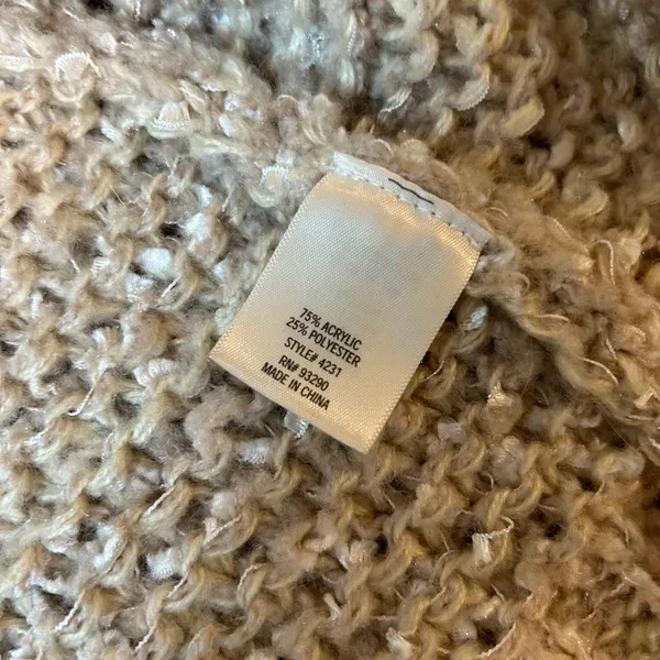 Alya Floral Chunky Knit Sweater Cardigan Embroidered Flowers in Cream Size S - Image 8