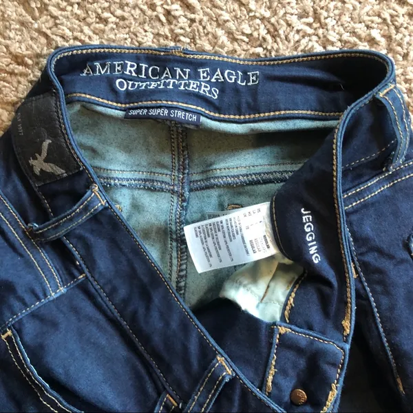 american eagle super stretch jeggings - Image 2