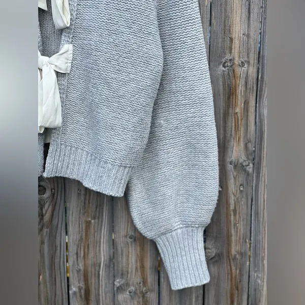 COMMENSE Crew Neck Bow Knit Top Gray Size M - Image 10