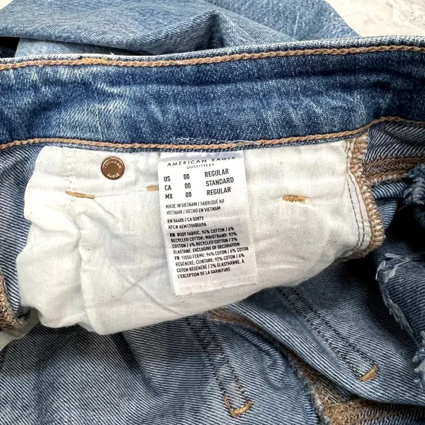 American Eagle Mom Jean‎ Size 00 Blue Stretch Mid-Rise Distressed Blown Knees - Image 8