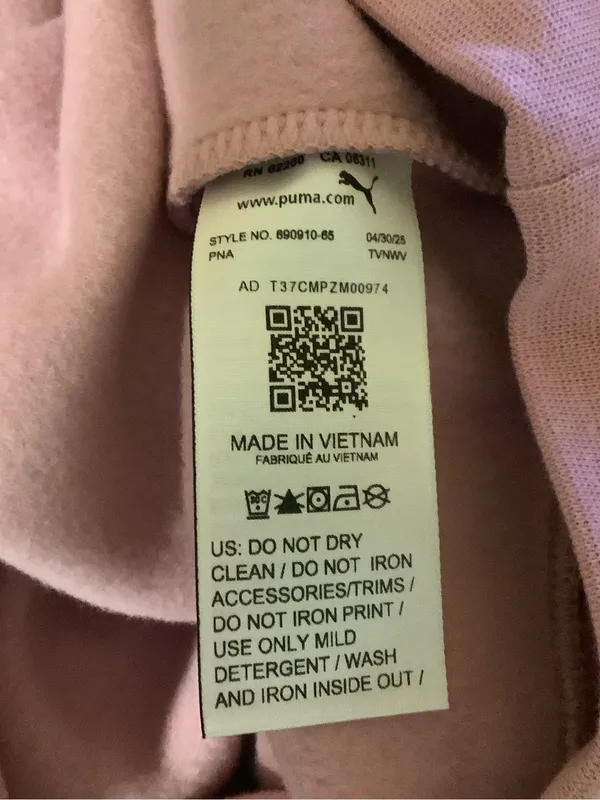 Puma Size XXLarge Women’s Poised Pink Logo Pullover Hoodie. New With Tags. - Image 4