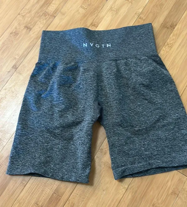 NVGTN Biker Shorts Grey High-Rise Small - Image 2