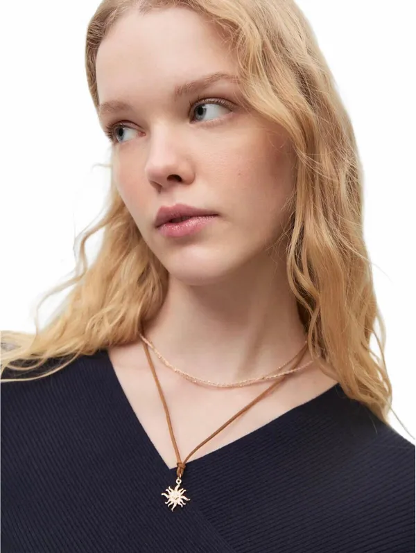 Mango Wrap Crop Top NWT Gumy Dark Navy Teens Small - Image 6